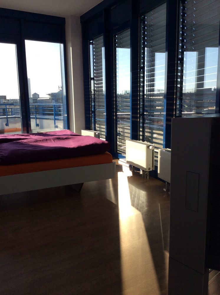 Lut10Her Sky-Fly Hotel Lipsia Esterno foto